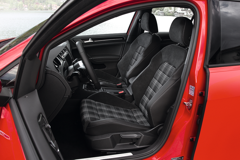 Illustration for article titled 2014 Volkswagen Golf GTD: The 40 MPG+ Diesel Hot Hatch Of Your Dreams